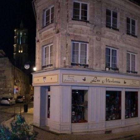 Suite De Charme Au Pied De La Cathedrale Laon Eksteriør bilde