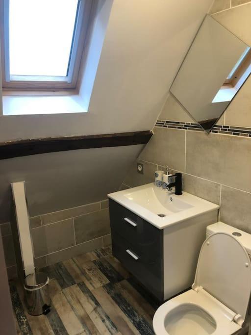 Suite De Charme Au Pied De La Cathedrale Laon Eksteriør bilde